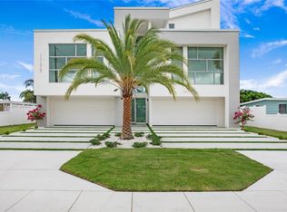 1798 Holiday Ln, Naples, FL 34104