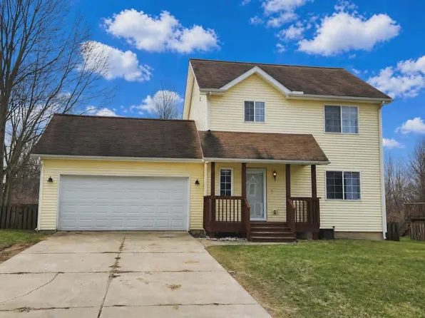 8257 Lockerbie Dr, Parma, MI 49269