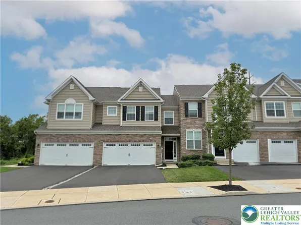 306 Redclover Ln, Allentown, PA 18104