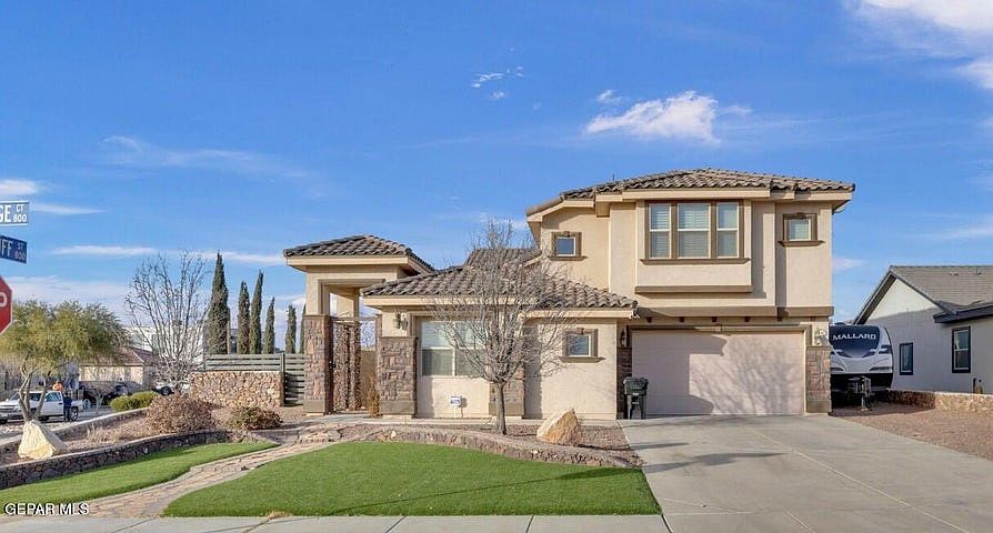 1st image of 841 Golden Edge Ct