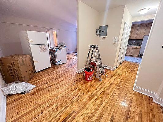 1st image of 143-09 Barclay Ave #B