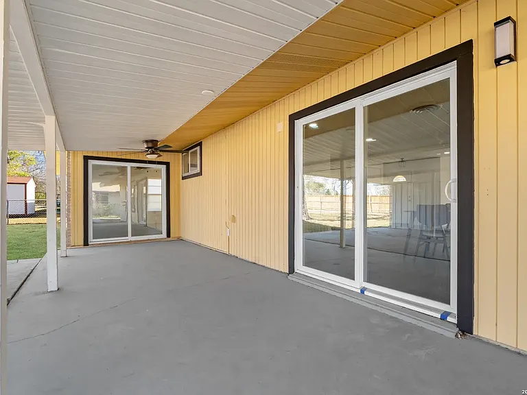 209 Windcrest Dr — Photo 18