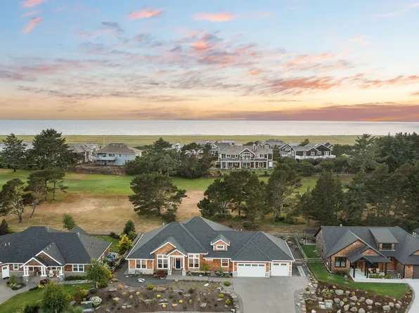 5144 Sheridan Dr, Gearhart, OR 97138