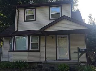 6339 McGuire St, Taylor, MI 48180