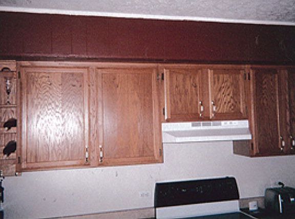 3rd image of 460 Willowood Dr E