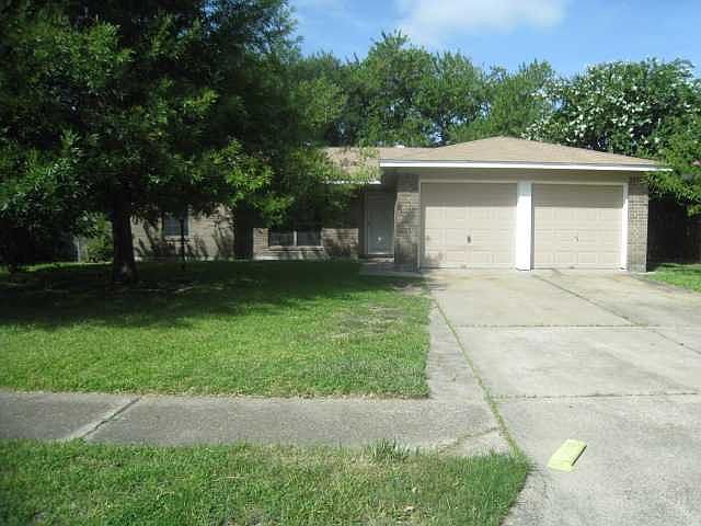1st image of 9015 Glen Shadow Dr