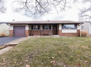 1445 Chesterton Sq S, Columbus, OH 43229