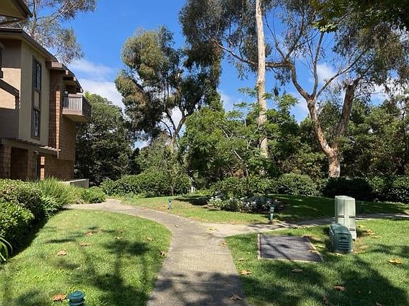 2nd image of 8860 Villa La Jolla Dr Unit 112