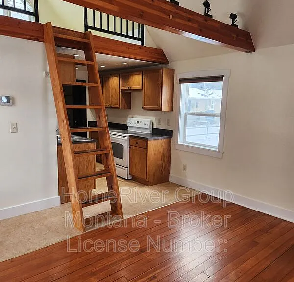 417 Main St — Photo 12