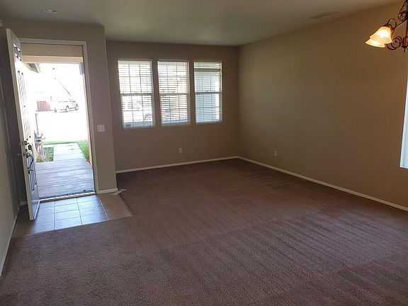 4th image of 1539 Billings Ct