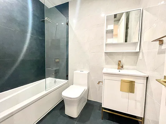 Rented by Doorway NYC, LLC | media 14