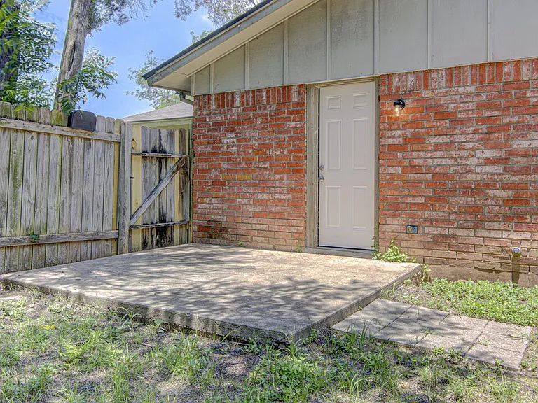5301 Indio Cir — Photo 18