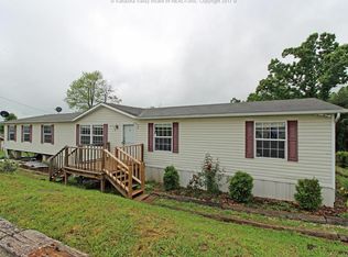 842 Midway Acres Dr, Ripley, WV 25271