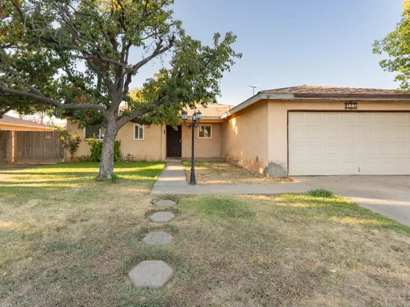 217 Pescara Way, Madera, CA 93638