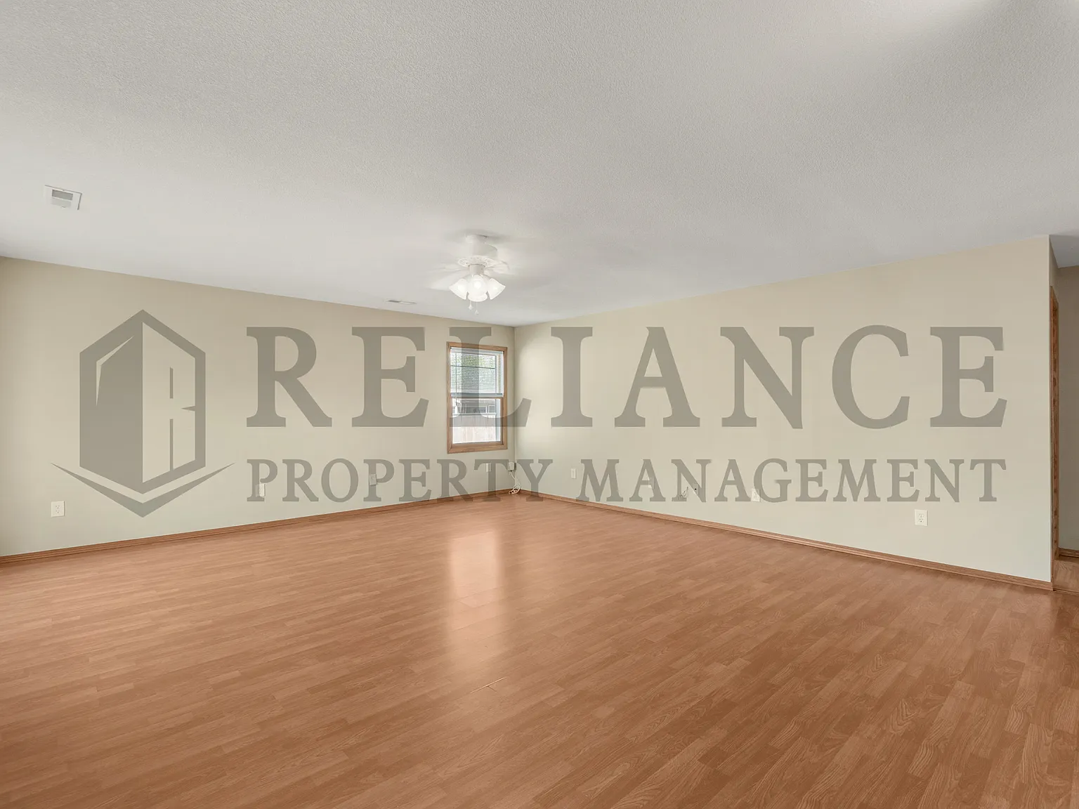607 North Doris Street - 1 — Photo 4