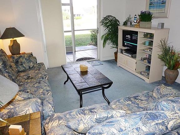 3rd image of 6816 Dali Ave #105