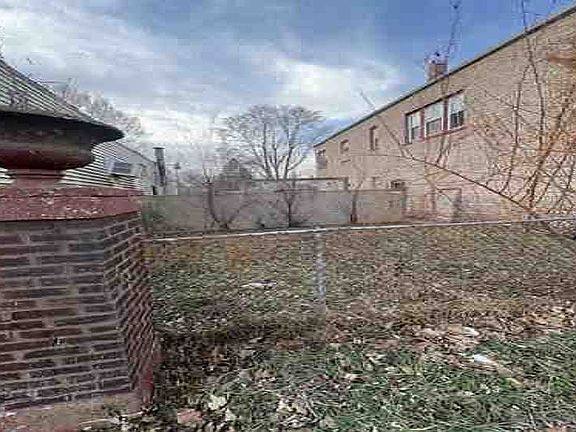 3rd image of 10548-10550 S Corliss Ave