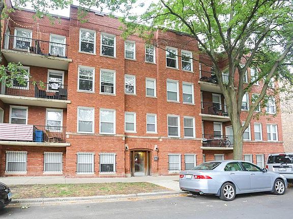 2nd image of 2520 W Leland Ave #7c7d9d203