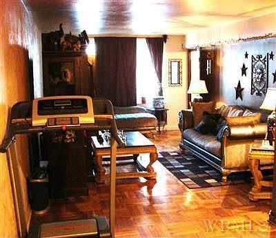 5th image of 2385 Barker Ave APT 1R