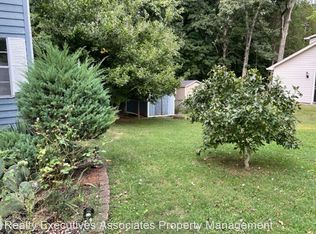 7332 Foxhaven Rd, Knoxville, TN 37918