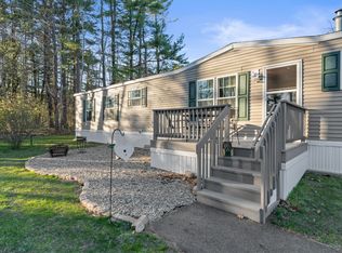 15 Ryefield Dr, Old Orchard Beach, ME 04064