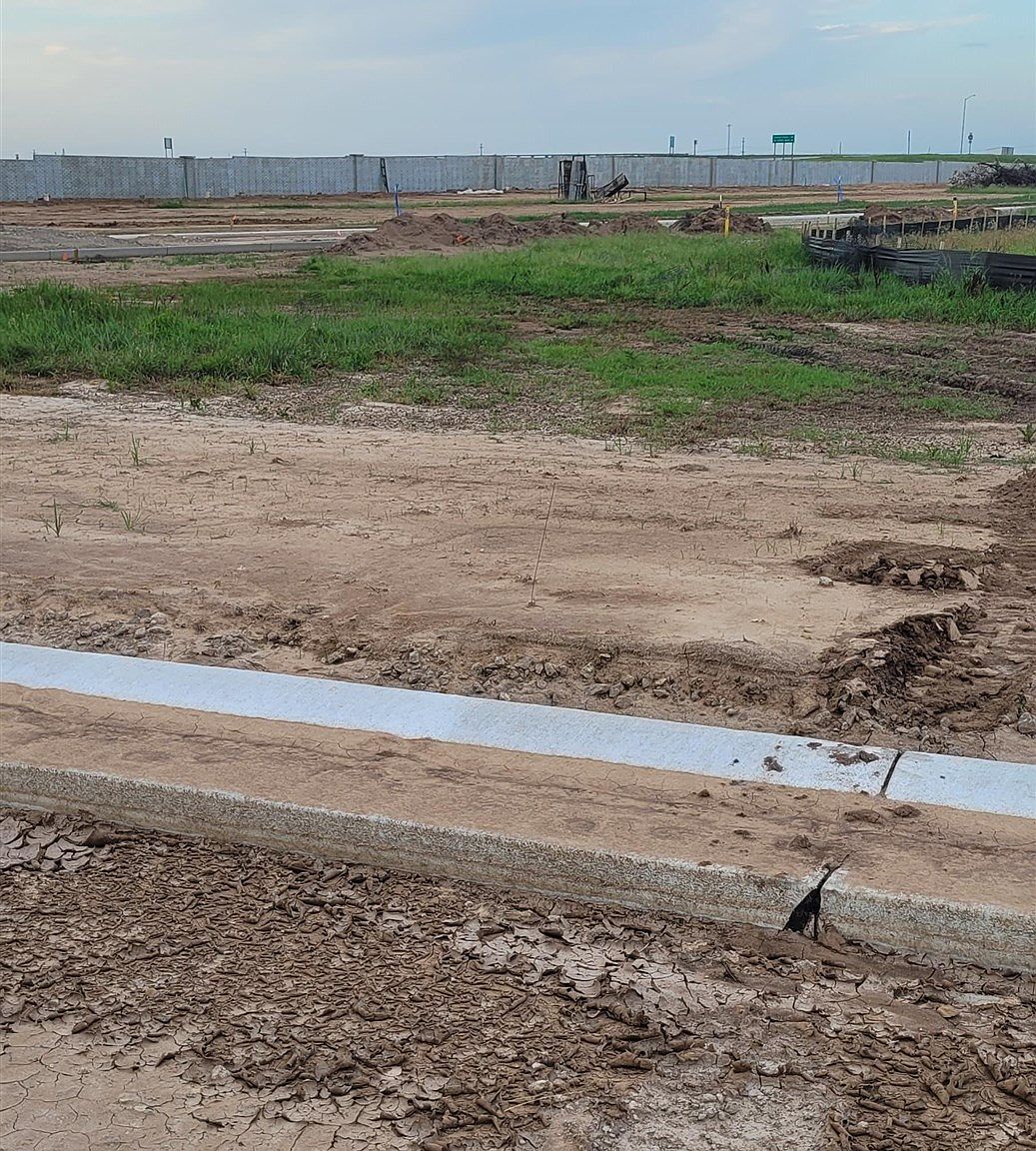 LOT 14 & N 36.70 Fort Off 13, Garden Plain, KS 67050 MLS 627877