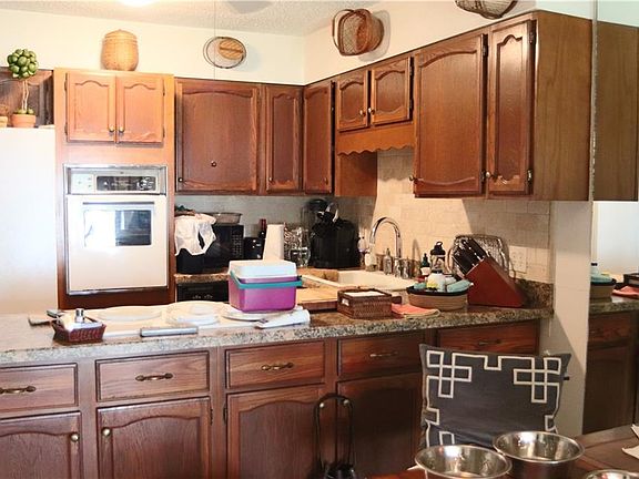 2nd image of 1007 W Lake Eloise Ter