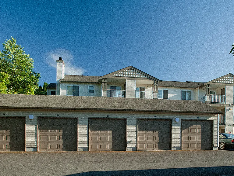 Large, remote-access garages available