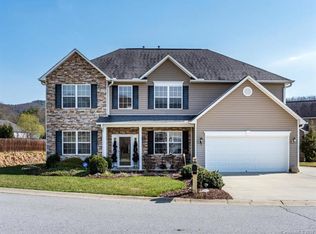63 Woodfern Rd, Fletcher, NC 28732