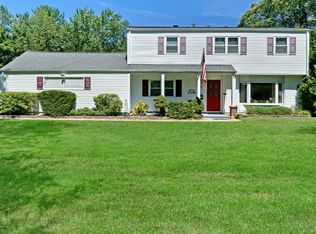 3 Miriam Pl, Middletown, NJ 07748