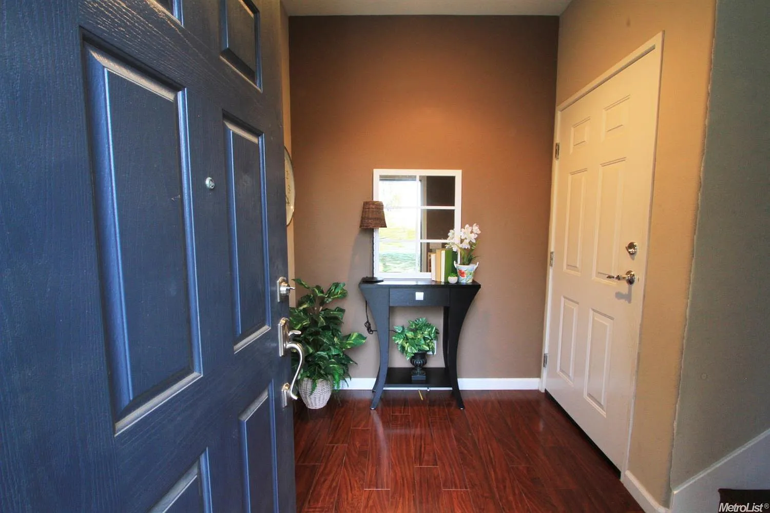 2 bed, 1262 sqft, $2,600 — Photo 2