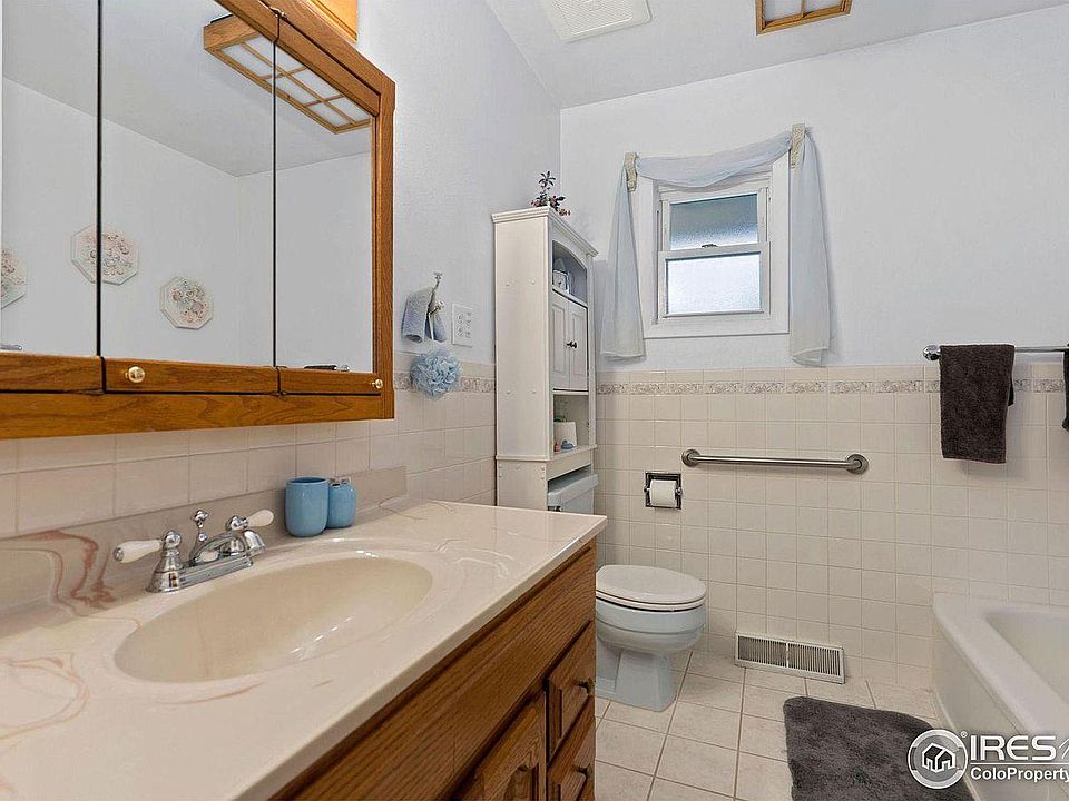 1st image of 2244 12th St