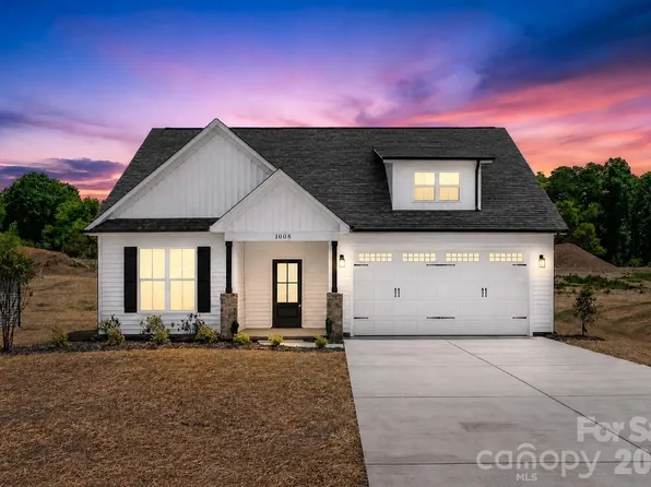1008 Speight Rd, Albemarle, NC 28001