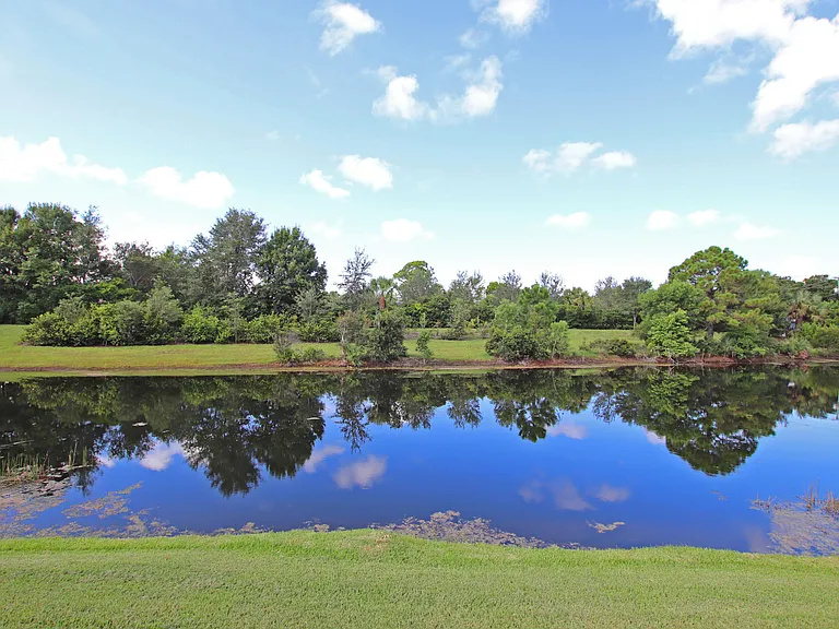6944 Misty Lake Way — Photo 27