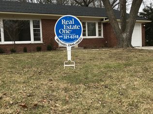 178 Eileen Dr, Bloomfield Hills, MI 48302