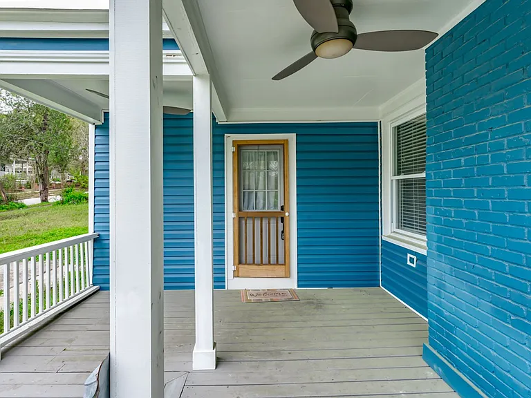 1013 Price Ave — Photo 4