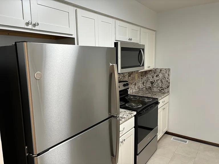 510 S Robin Rd #510 — Photo 2