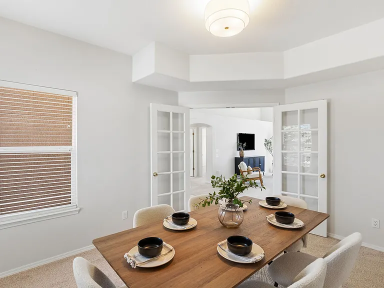 5330 Roundup Dr — Photo 3