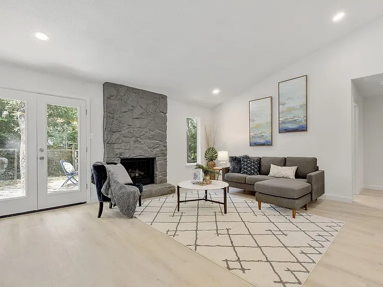 4011 Eskew Dr — Photo 1