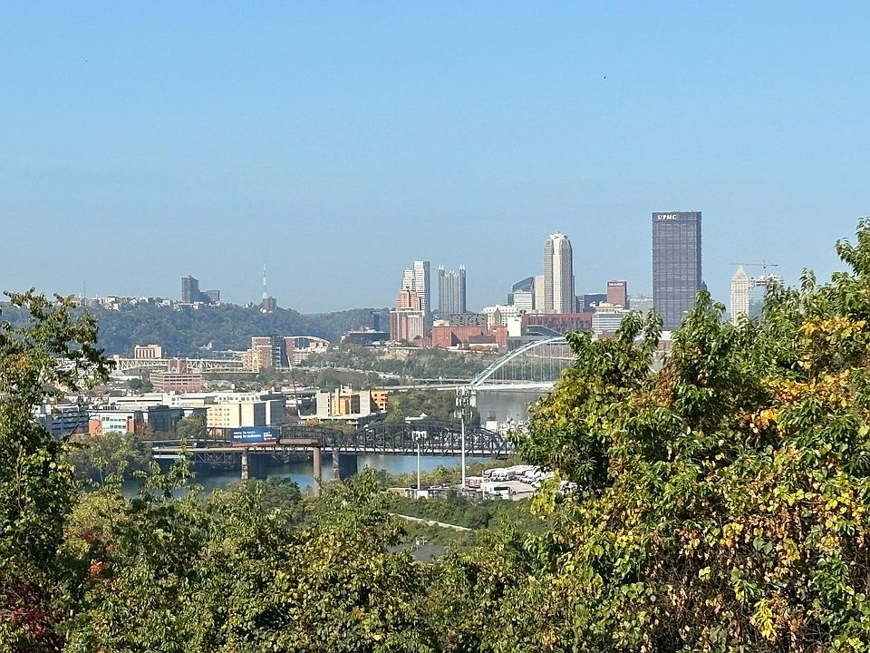 Stunning views of downtown
