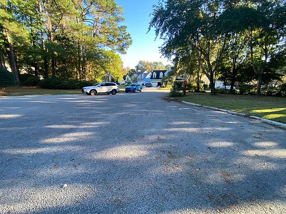 5th image of 1155 Clover Pl
