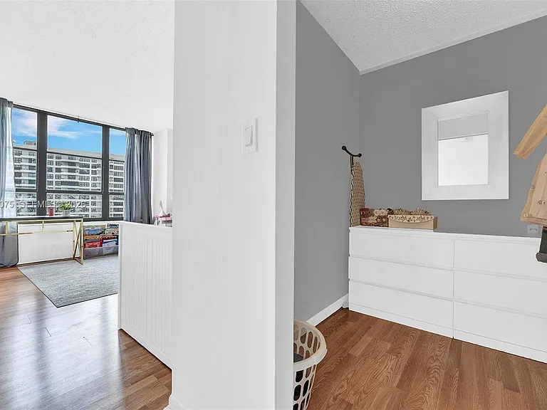 600 Three Islands Blvd #1615 — Photo 22
