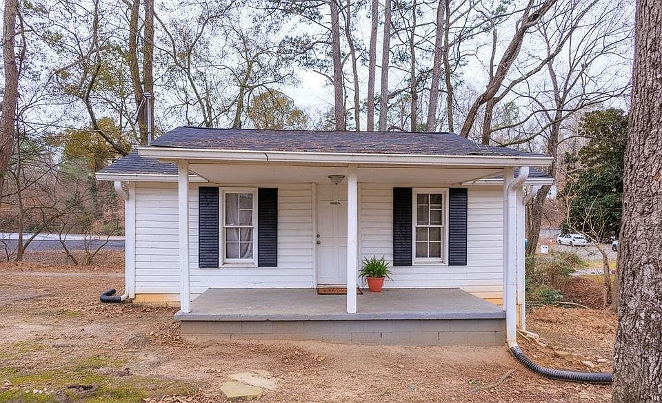 1st image of 51 Daisy Cir