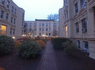 1862 Beacon St #1-B3, Brookline, MA 02445