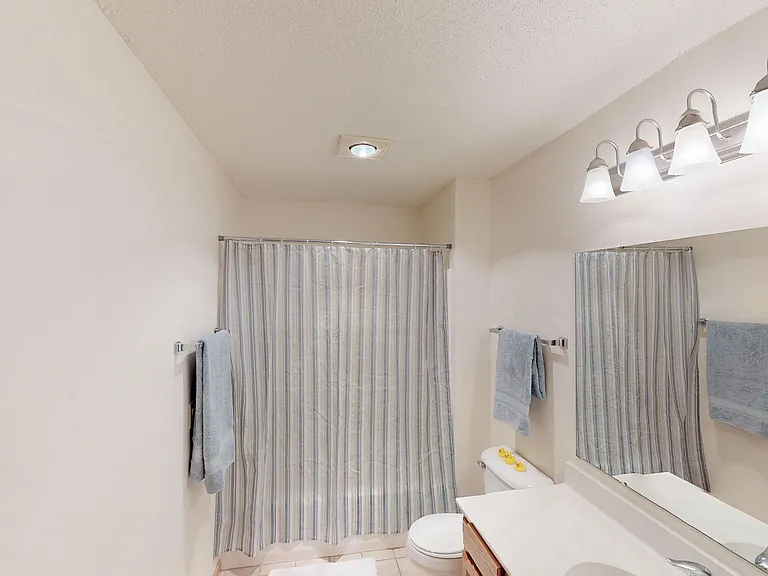 Seminole Woods Apartments — Photo 78