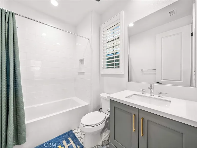 129 Coldwater — Photo 25