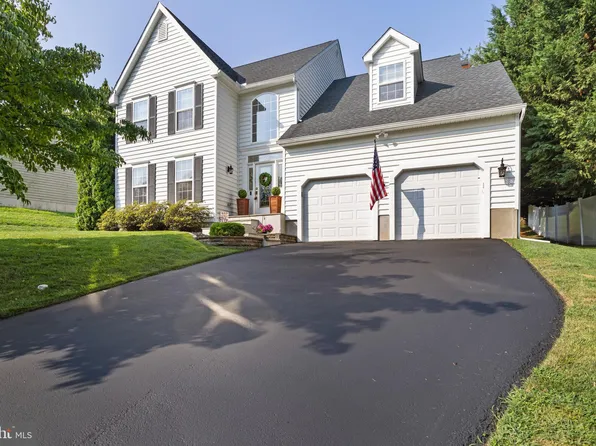 333 Welcome Ave, West Grove, PA 19390
