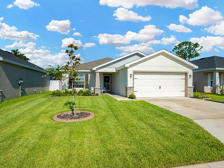 1072 Aruba Ave — Photo 3