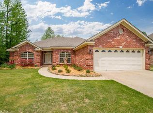 126 Congressional Dr, Little Rock, AR 72210