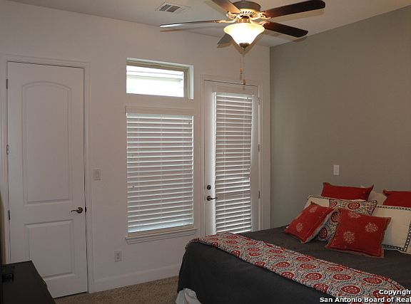 3rd image of 4010 Monteverde Way